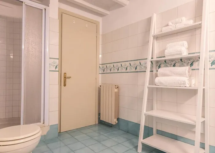 Piazza Navona Classy & Large Apartment